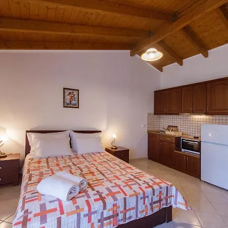 Kefalas Apartments Parga Extérieur photo